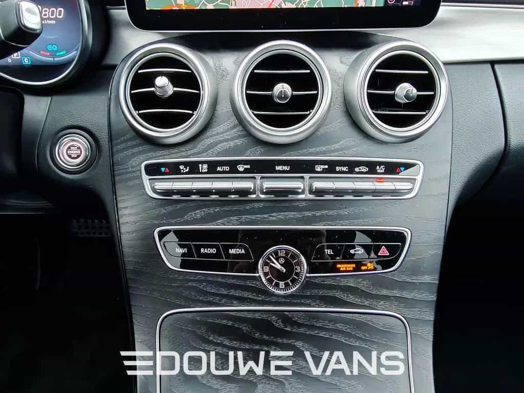 Mercedes-Benz C-Class 200 Estate AMG Night Edition Distronic LED 05/2020-photo-15