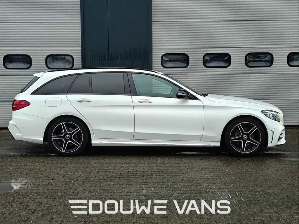 Mercedes-Benz C-Class 200 Estate AMG Night Edition Distronic LED 05/2020-photo-1