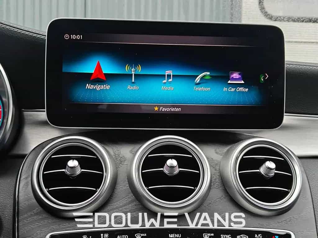 Mercedes-Benz C-Class 200 Estate AMG Night Edition Distronic LED 05/2020-photo-19