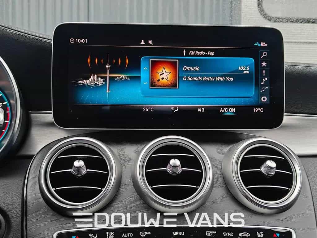 Mercedes-Benz C-Class 200 Estate AMG Night Edition Distronic LED 05/2020-photo-20