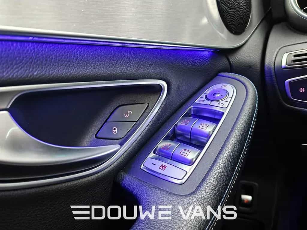 Mercedes-Benz C-Class 200 Estate AMG Night Edition Distronic LED 05/2020-photo-25