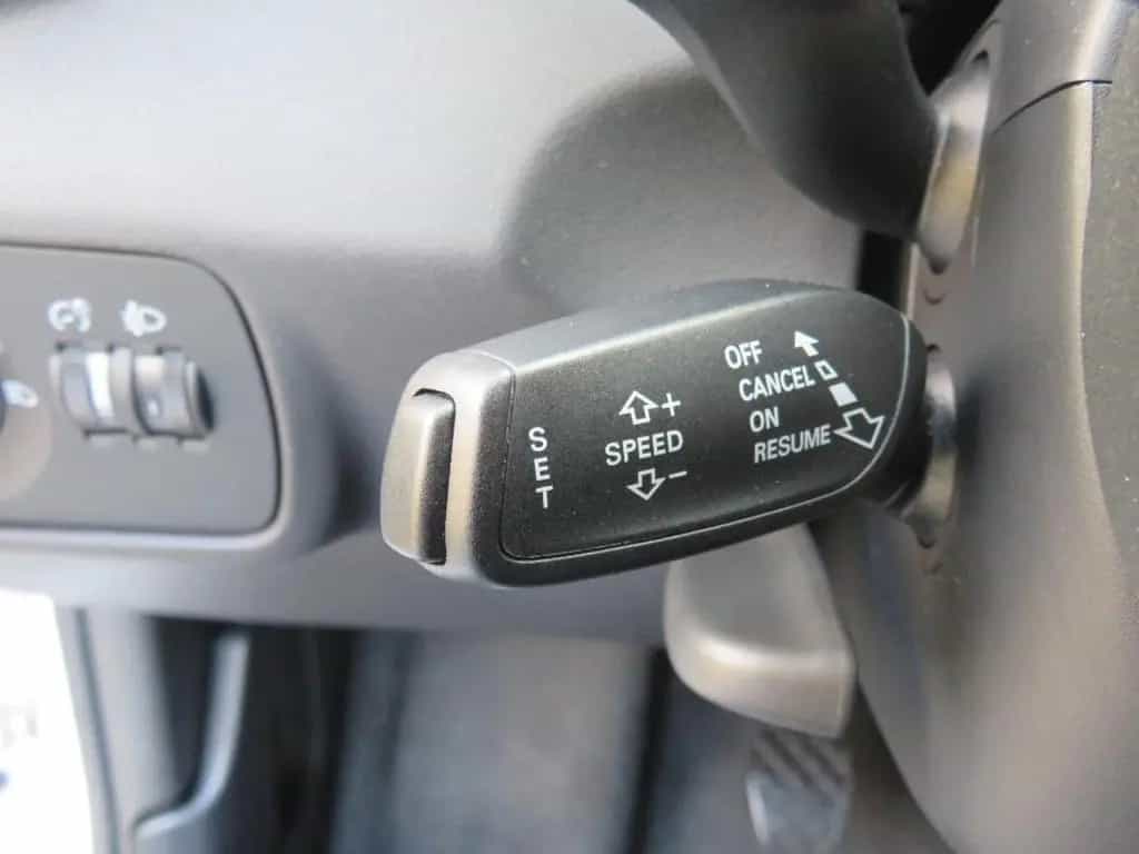Audi A1 1.4 TFSI NAVI SHZ 09/2015-photo-17