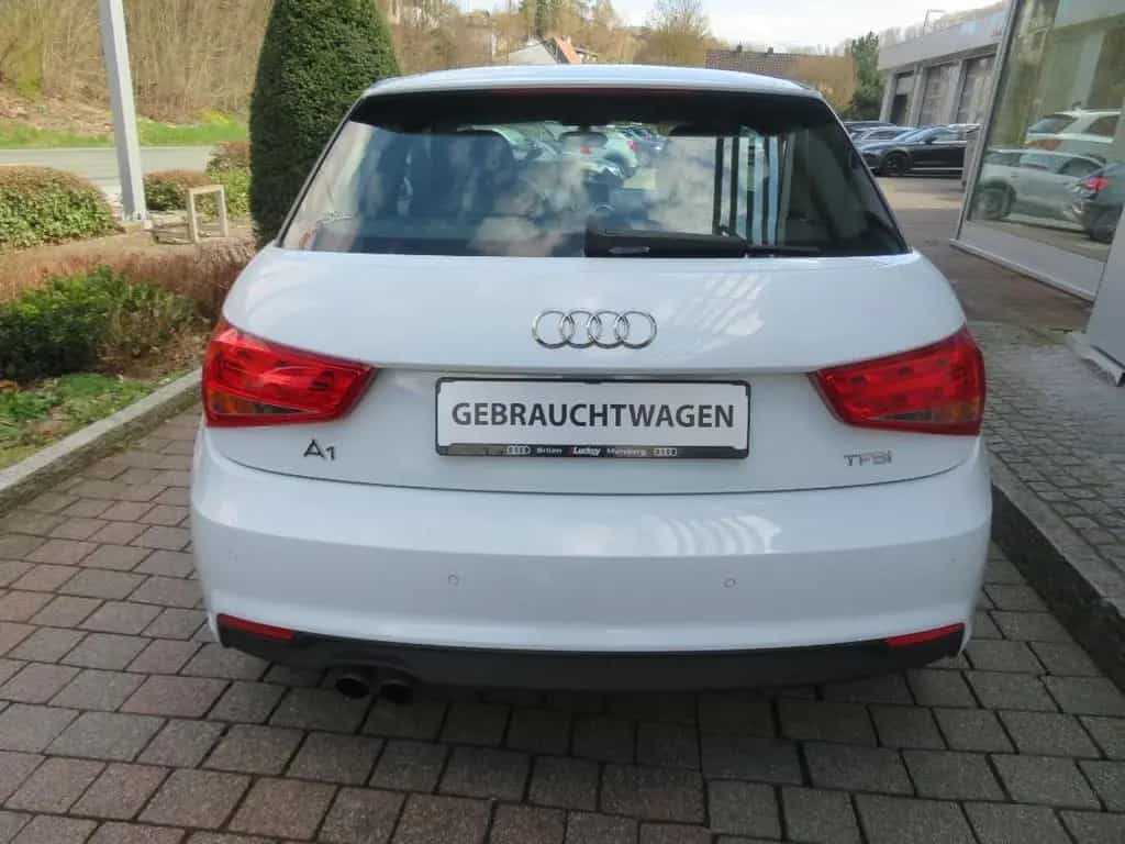 Audi A1 1.4 TFSI NAVI SHZ 09/2015-photo-7