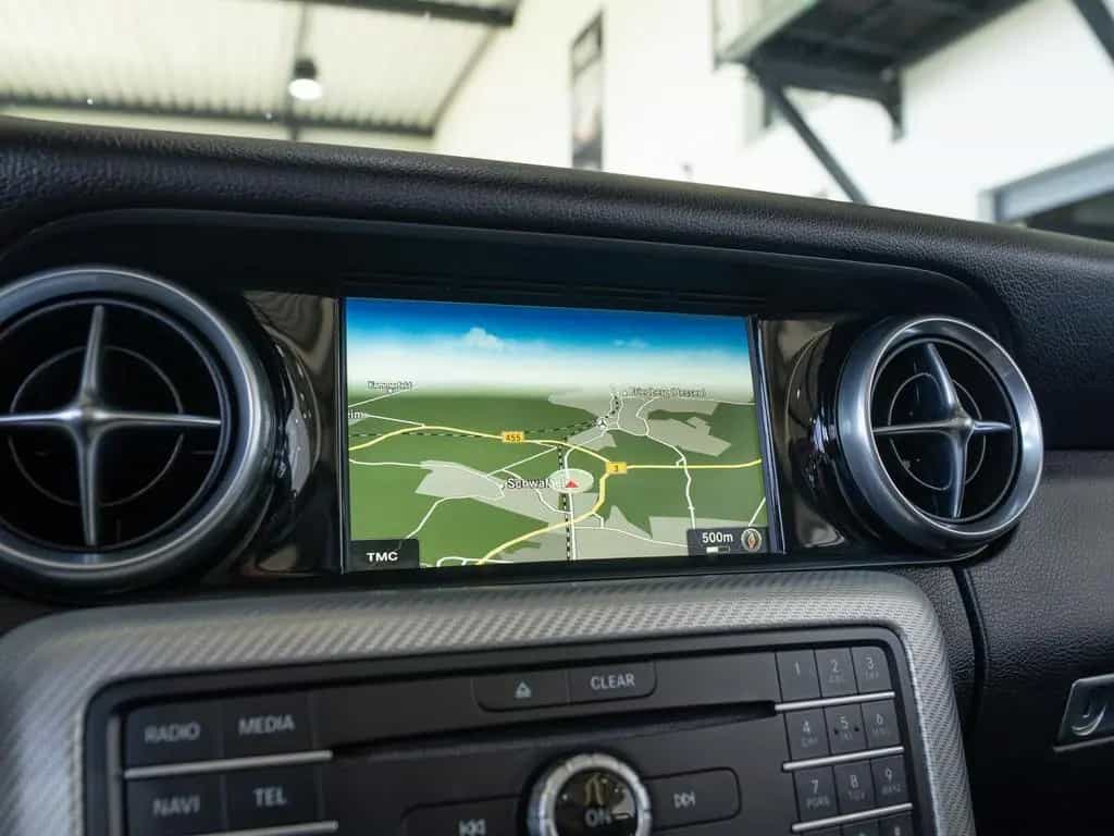 Mercedes-Benz SLC-Class 300 9G-TRONIC *LEDER*AMG*AIRSCARF*MEMORY* 07/2018-photo-16