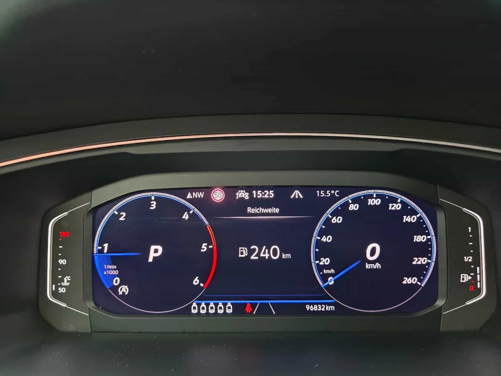 Volkswagen Tiguan Allspace 02/2022-photo-26