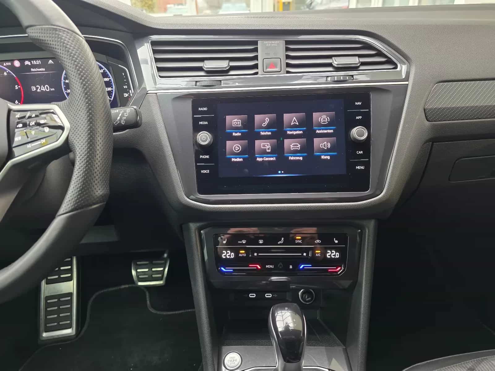 Volkswagen Tiguan Allspace 02/2022-photo-29