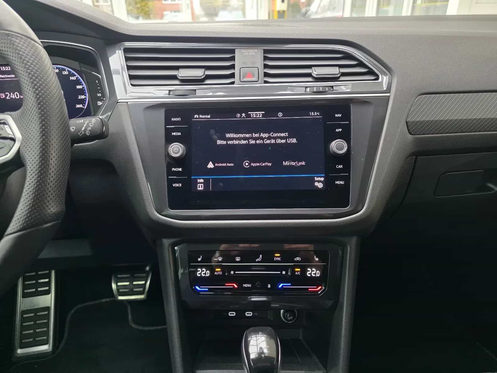Volkswagen Tiguan Allspace 02/2022-photo-32