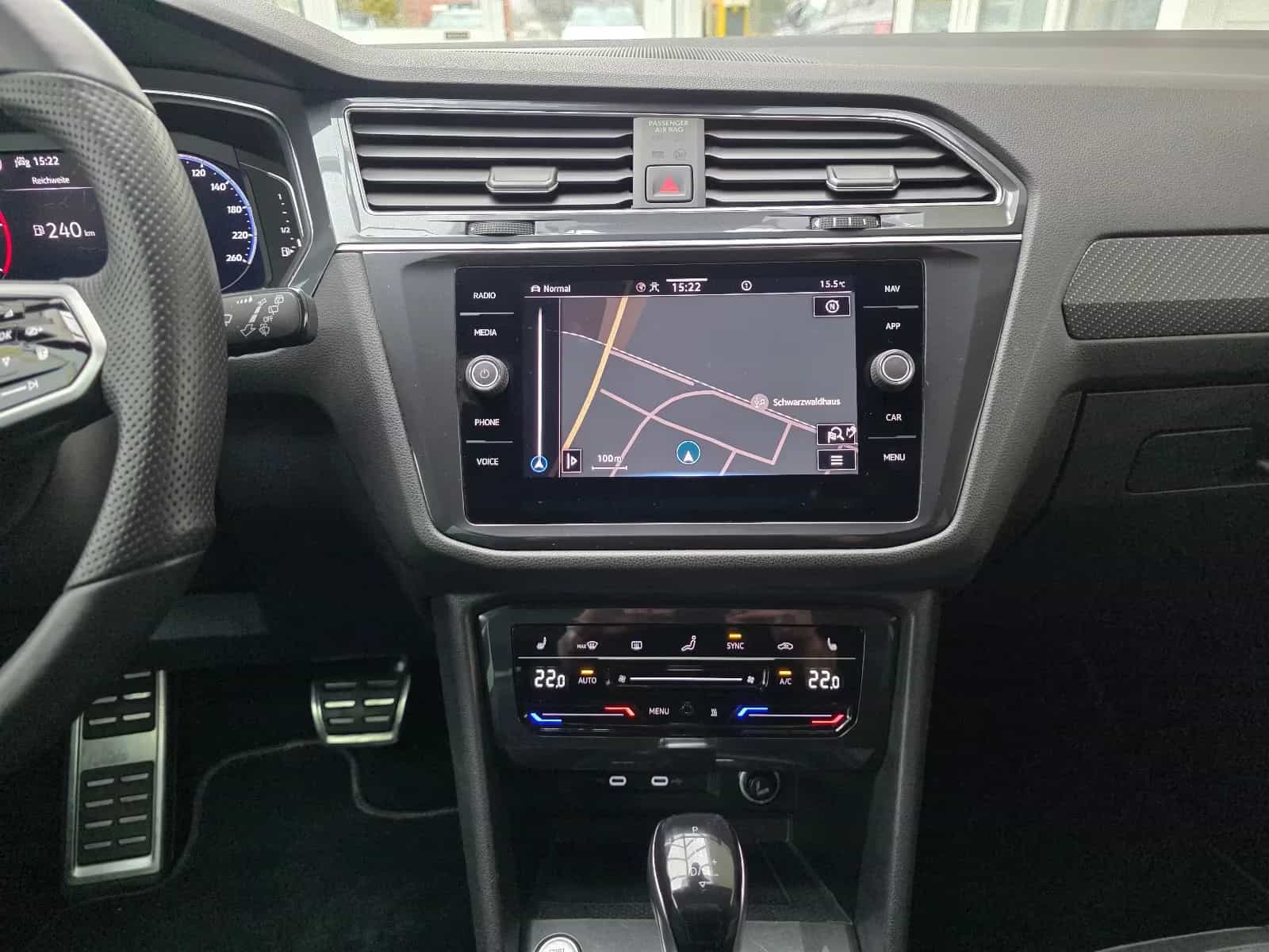 Volkswagen Tiguan Allspace 02/2022-photo-33