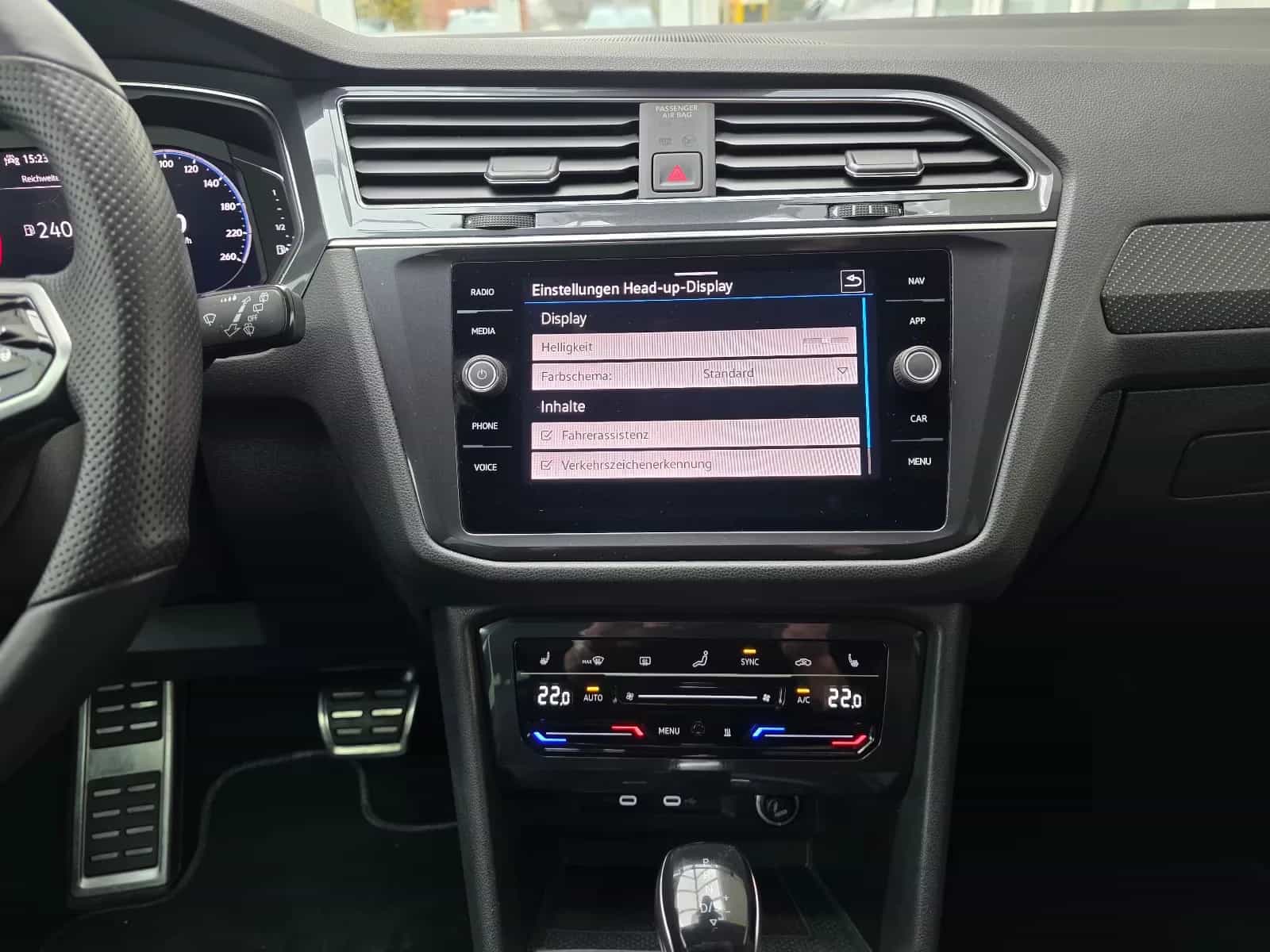 Volkswagen Tiguan Allspace 02/2022-photo-38