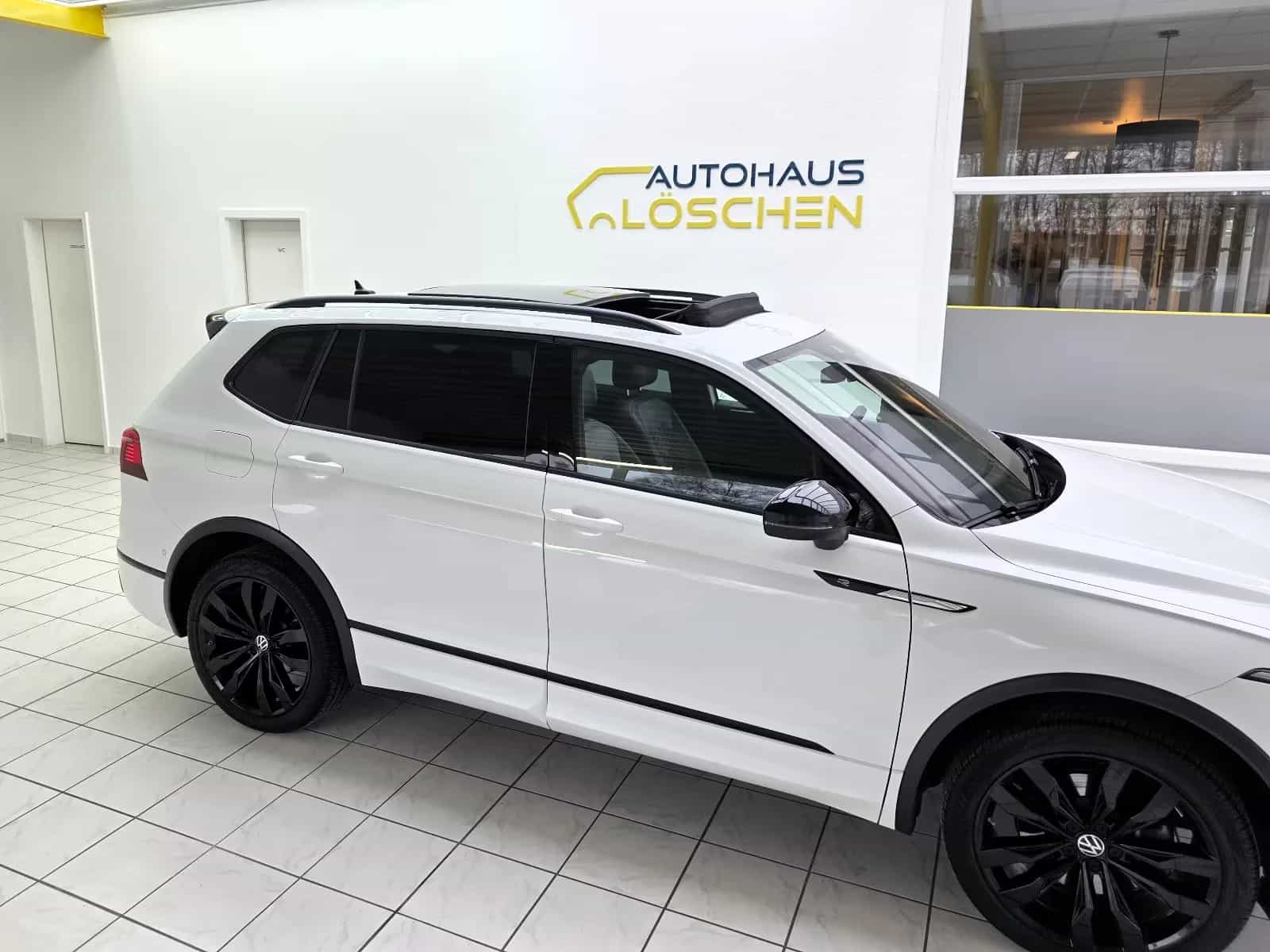 Volkswagen Tiguan Allspace 02/2022-photo-6