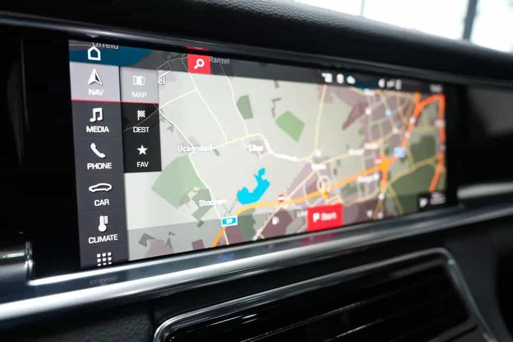 Porsche Panamera Sport Turismo 4 Edition 10 Jahre*PANO 12/2020-photo-19