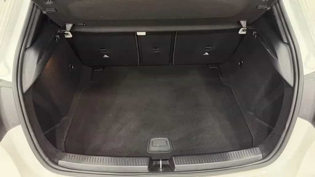 Mercedes-Benz A 200 AMG Line/Ambiente/RFK/Leder/MBUX/LED/Navi 10/2018-photo-14