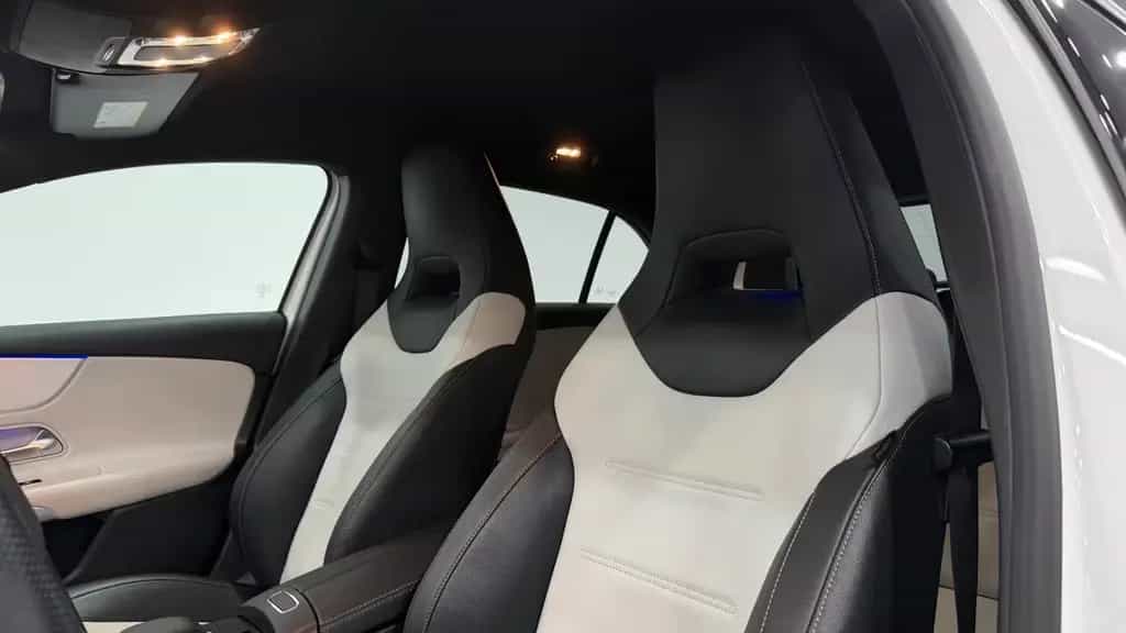 Mercedes-Benz A 200 AMG Line/Ambiente/RFK/Leder/MBUX/LED/Navi 10/2018-photo-19