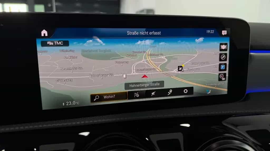 Mercedes-Benz A 200 AMG Line/Ambiente/RFK/Leder/MBUX/LED/Navi 10/2018-photo-20