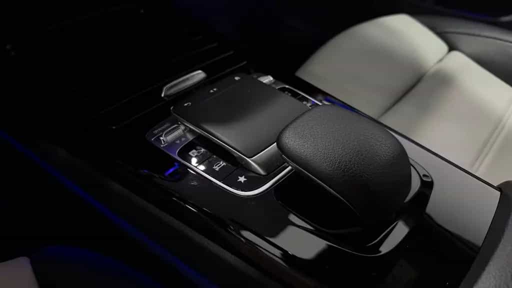 Mercedes-Benz A 200 AMG Line/Ambiente/RFK/Leder/MBUX/LED/Navi 10/2018-photo-27