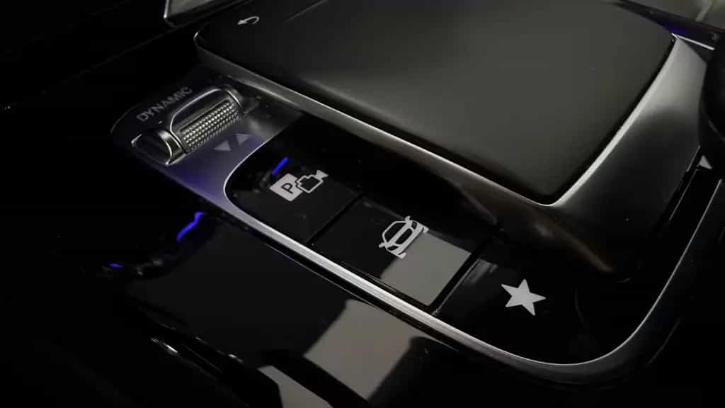 Mercedes-Benz A 200 AMG Line/Ambiente/RFK/Leder/MBUX/LED/Navi 10/2018-photo-28