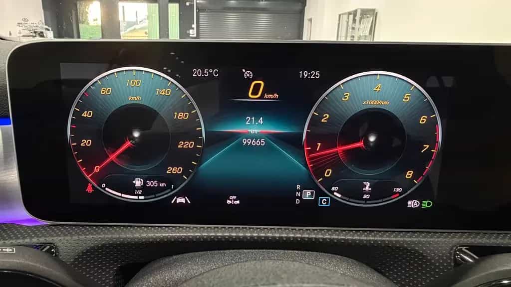 Mercedes-Benz A 200 AMG Line/Ambiente/RFK/Leder/MBUX/LED/Navi 10/2018-photo-30