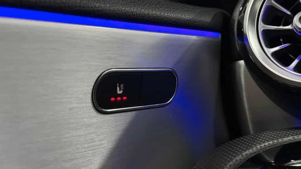 Mercedes-Benz A 200 AMG Line/Ambiente/RFK/Leder/MBUX/LED/Navi 10/2018-photo-36