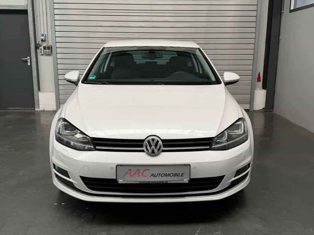 Volkswagen Golf VII Lim. Highline BMT/Alcantara/AHK/1. Hand 09/2015-photo-1