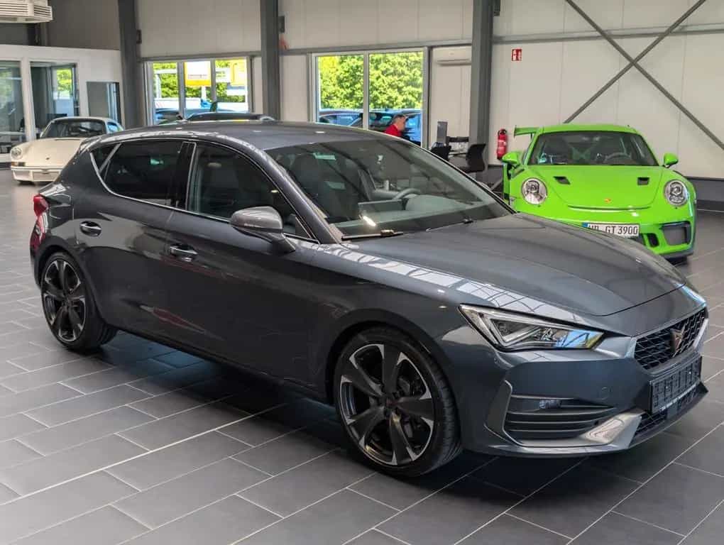 Cupra Leon 2.0 TSI DSG VZ 1.Hand 12/2023-photo-4