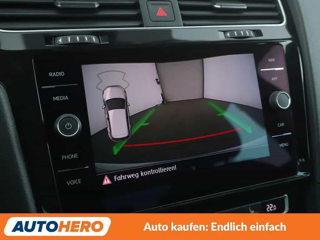 Volkswagen Golf VII 1.5 TSI ACT Highline BlueMotion*LED* 10/2018-photo-21