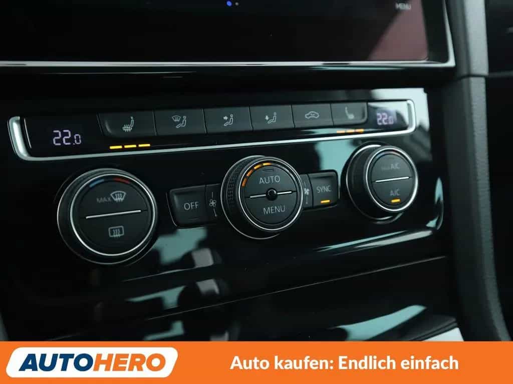 Volkswagen Golf VII 1.5 TSI ACT Highline BlueMotion*LED* 10/2018-photo-23