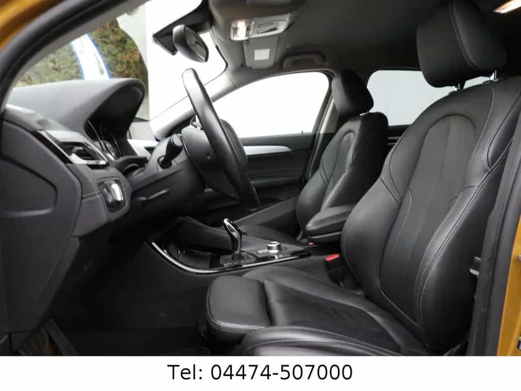 BMW X2 sDrive 20i Leder Navi Sizhg PDC 1.Hand! 08/2018-photo-2