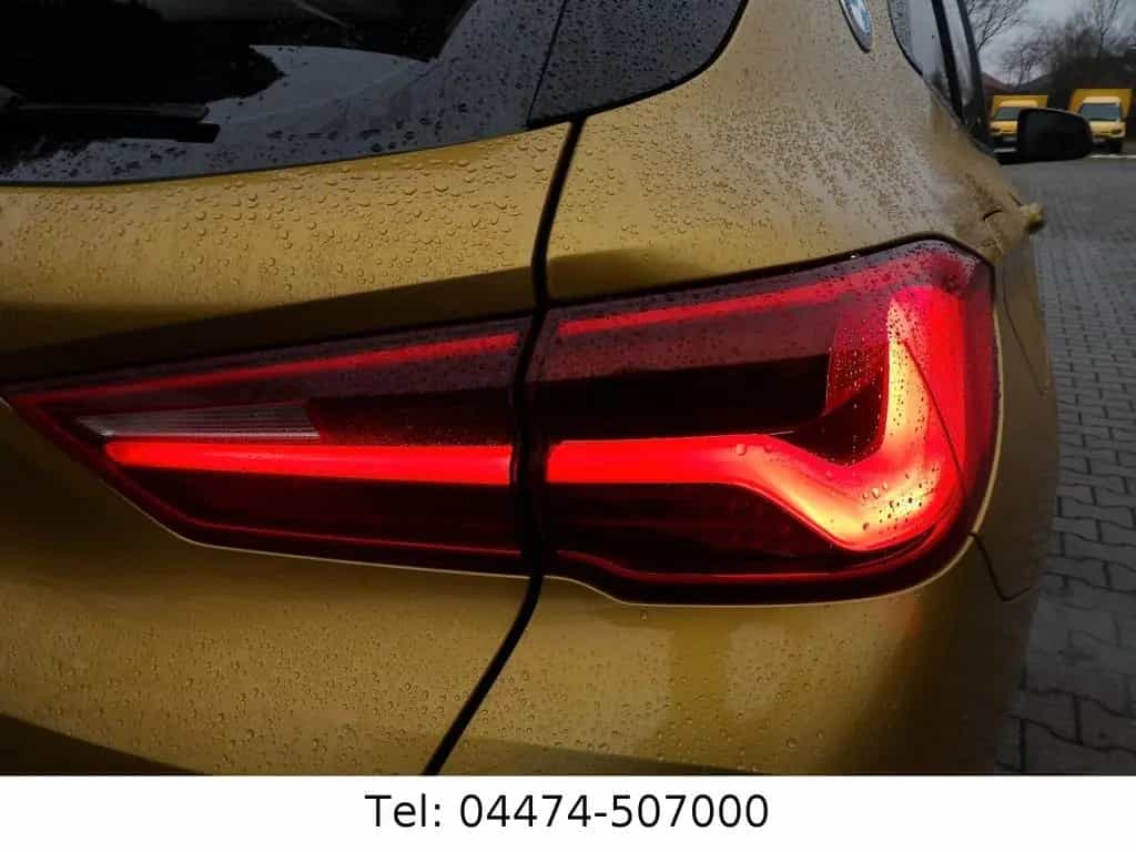 BMW X2 sDrive 20i Leder Navi Sizhg PDC 1.Hand! 08/2018-photo-21