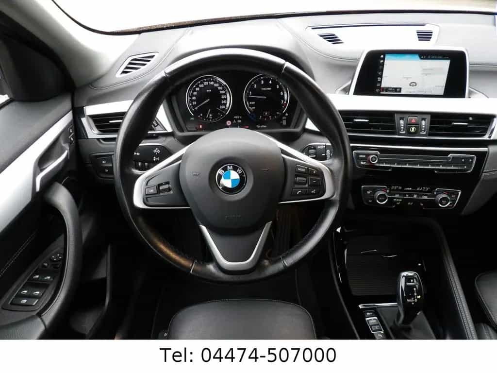 BMW X2 sDrive 20i Leder Navi Sizhg PDC 1.Hand! 08/2018-photo-3