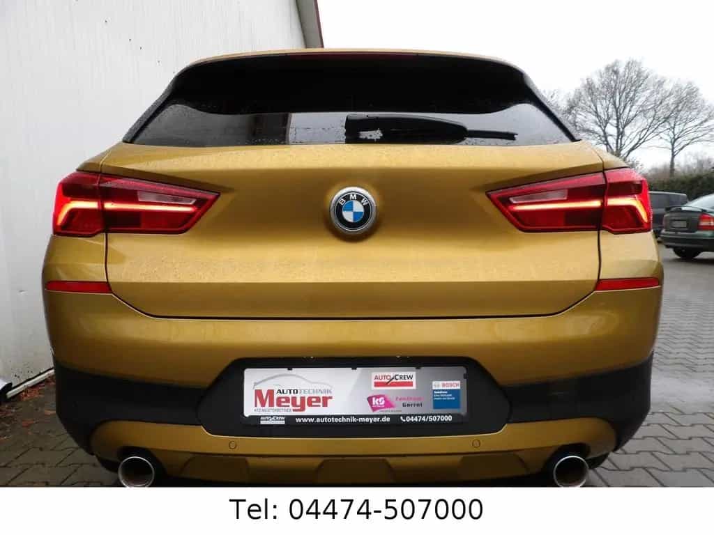 BMW X2 sDrive 20i Leder Navi Sizhg PDC 1.Hand! 08/2018-photo-9