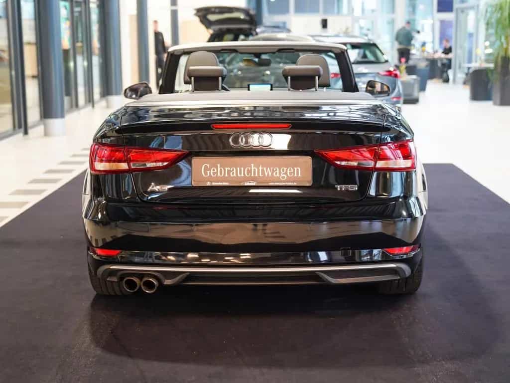 Audi A3 Cabrio 1.4 TFSI sport Xenon Windschott Navi 05/2018-photo-2