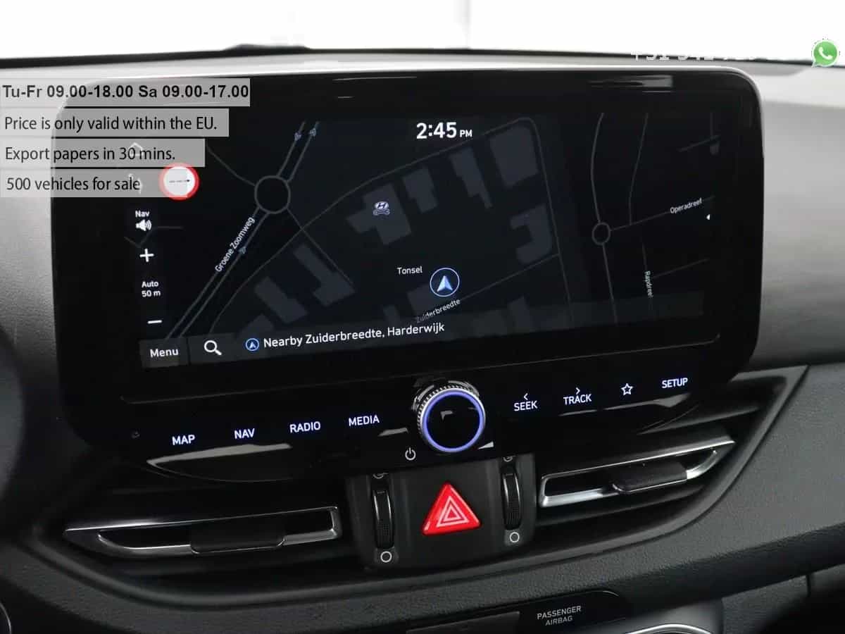 Hyundai i30 12/2022-photo-14