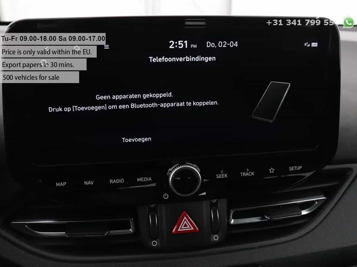 Hyundai i30 12/2022-photo-16