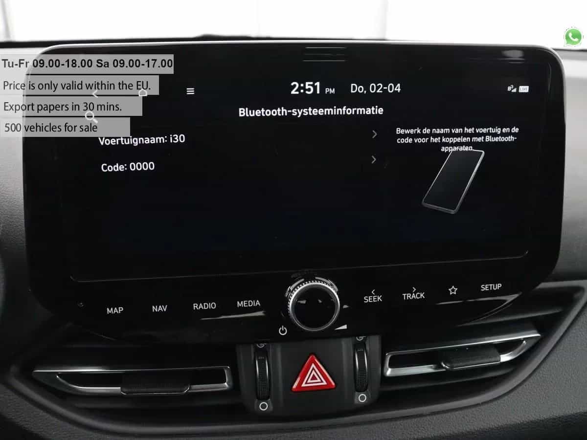 Hyundai i30 12/2022-photo-17