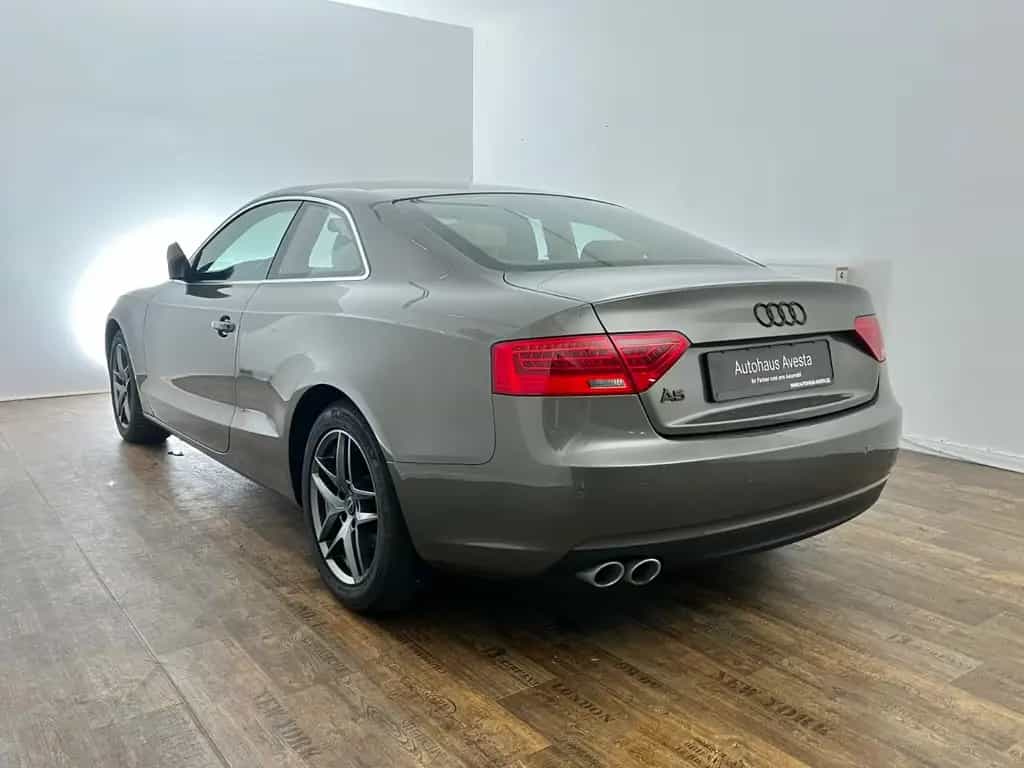 Audi A5 2.0 TDI / XENON / GARANTIE /2.HA/ LED / 177PS 01/2014-photo-4