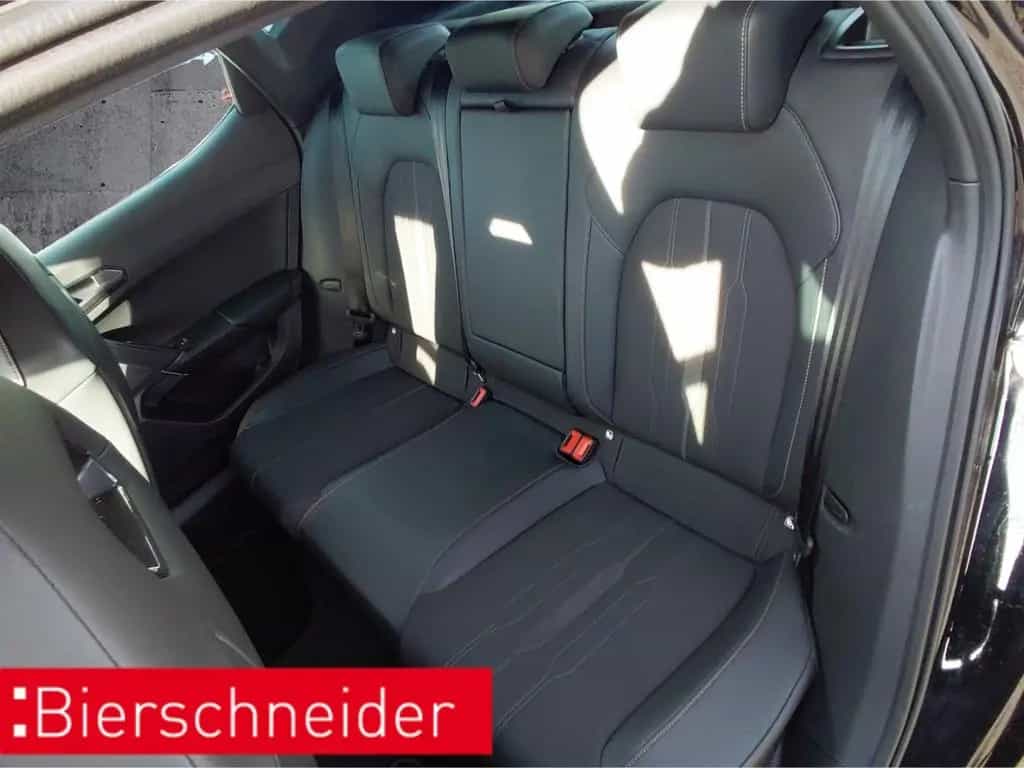 Cupra Leon VZ 2.0 TSI DSG Pano LED Navi Beats Audio AC 01/2024-photo-9