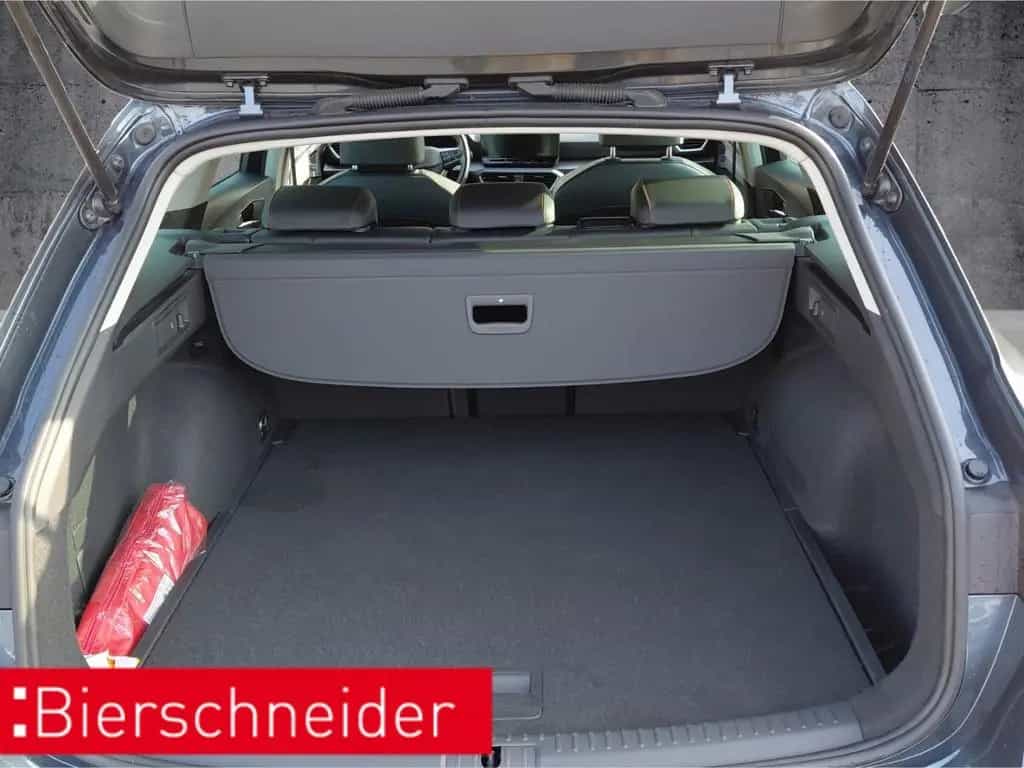 Seat Leon Sp. 1.5 TSI FR LED Navi Kamera ACC Full Lin 06/2021-photo-8