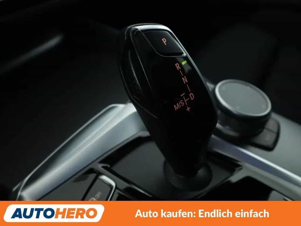 BMW 520 d Mild-Hybrid xDrive M Sport Aut*NAVI*LED*CAM 01/2022-photo-27