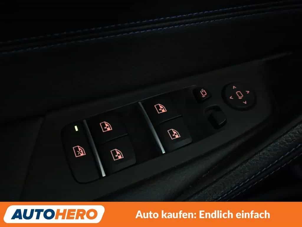 BMW 520 d Mild-Hybrid xDrive M Sport Aut*NAVI*LED*CAM 01/2022-photo-33