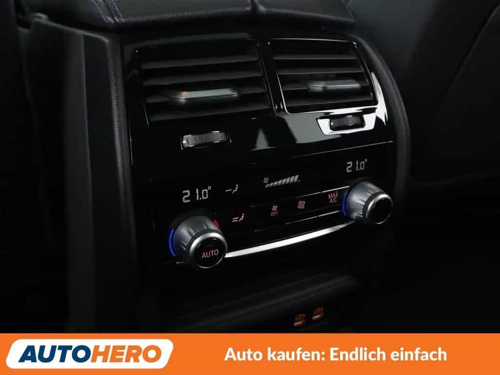 BMW 520 d Mild-Hybrid xDrive M Sport Aut*NAVI*LED*CAM 01/2022-photo-35
