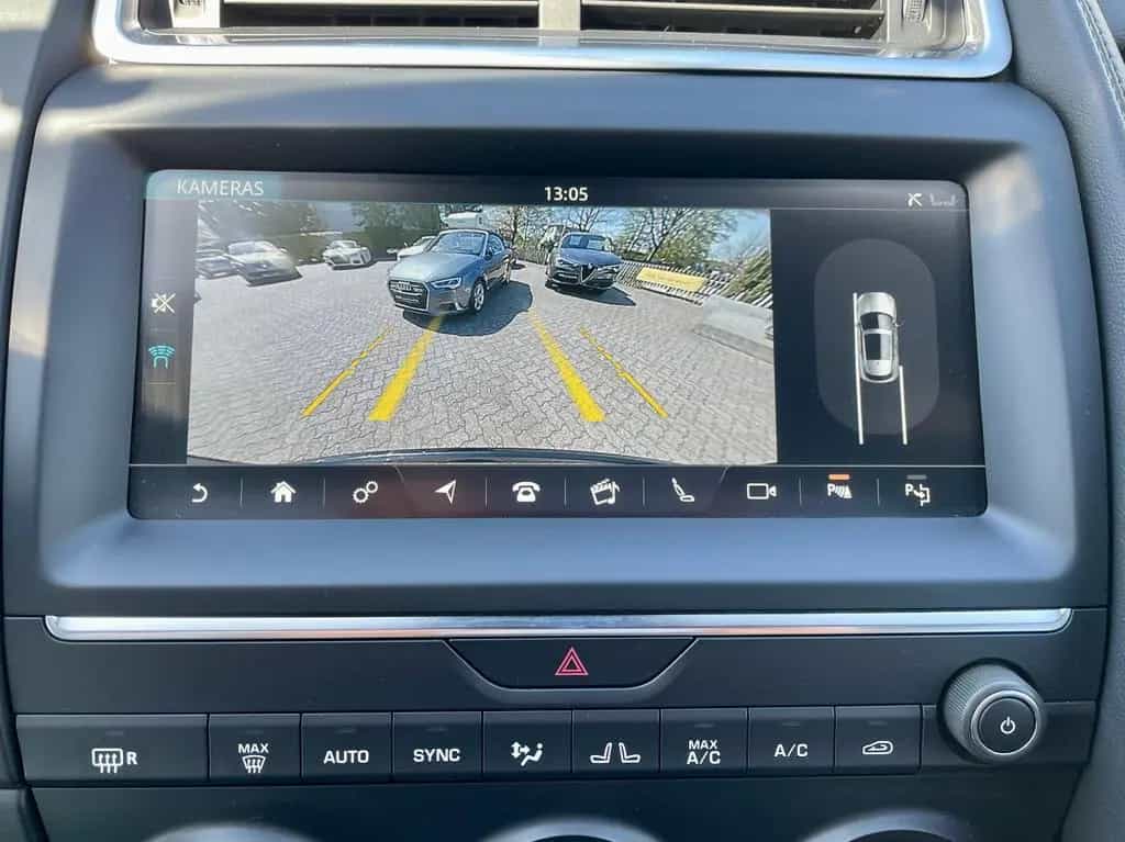 Jaguar E-Pace P250 AWD"BLACK PACK"+Panorama+KAMERA+2.Hd 09/2018-photo-21