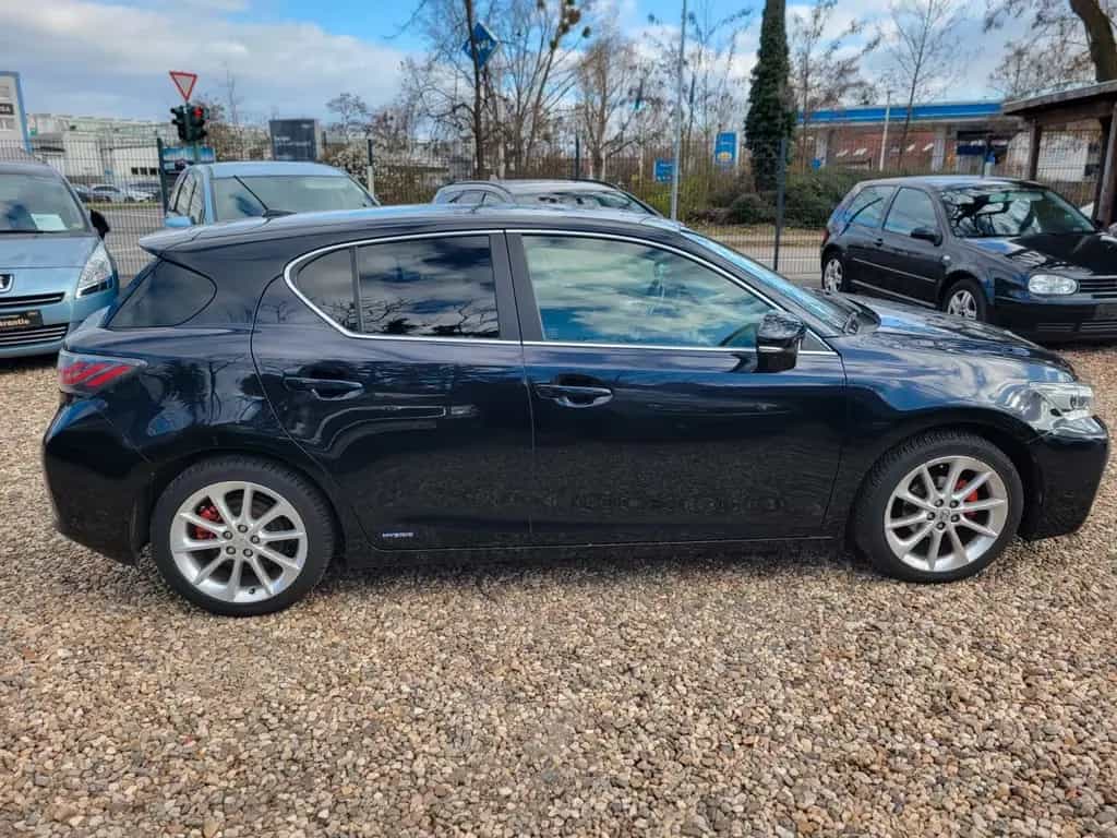 Lexus CT 200h Dynamic *Navi *Leder *Kamera *Scheckheft 11/2011-photo-4