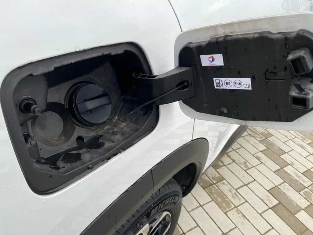 Citroën C5 Aircross Hybrid 136 PLUS 02/2024-photo-12