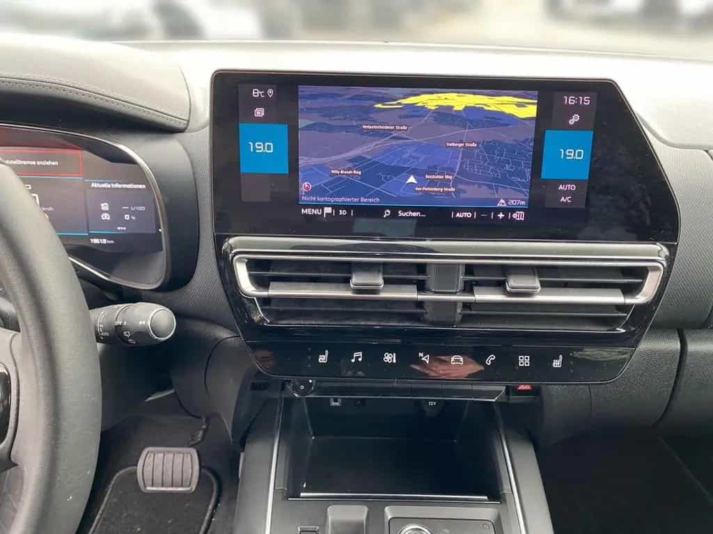 Citroën C5 Aircross Hybrid 136 PLUS 02/2024-photo-8