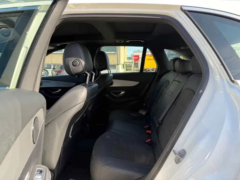 Mercedes-Benz GLC-Class 250 4Matic Pano Kamera LED AHK 01/2019-photo-18