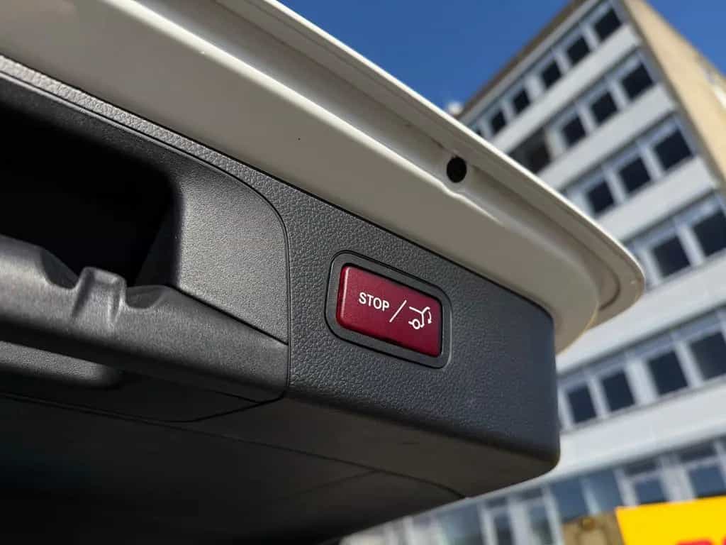 Mercedes-Benz GLC-Class 250 4Matic Pano Kamera LED AHK 01/2019-photo-22