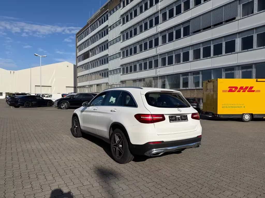Mercedes-Benz GLC-Class 250 4Matic Pano Kamera LED AHK 01/2019-photo-3
