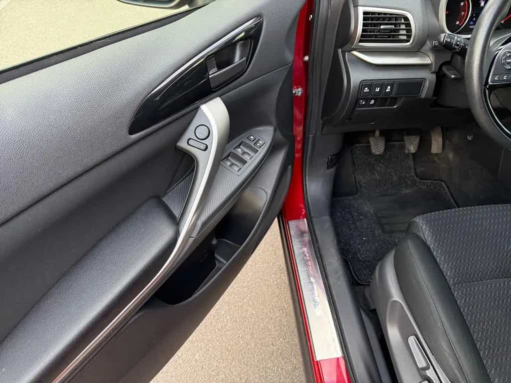 Mitsubishi Eclipse Cross 1.5 T-MIVEC Sitzheizung AHK Kamera 07/2020-photo-17