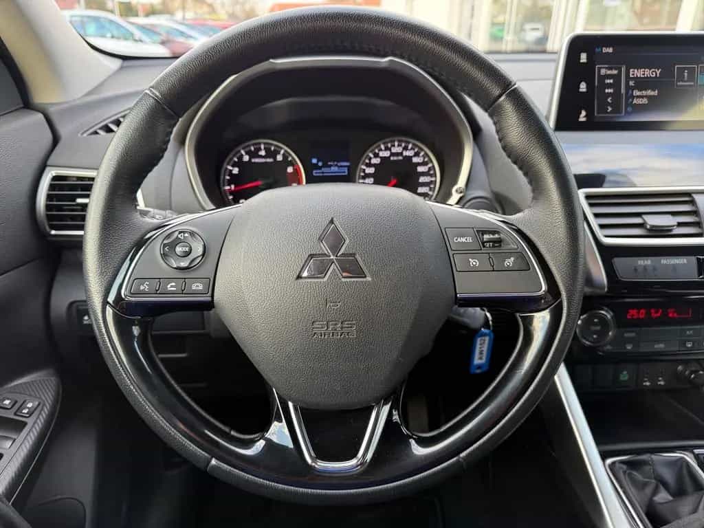 Mitsubishi Eclipse Cross 1.5 T-MIVEC Sitzheizung AHK Kamera 07/2020-photo-22