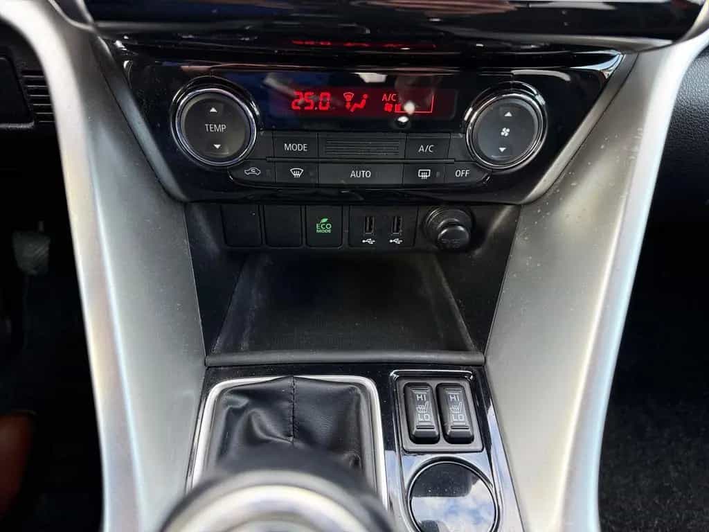 Mitsubishi Eclipse Cross 1.5 T-MIVEC Sitzheizung AHK Kamera 07/2020-photo-26